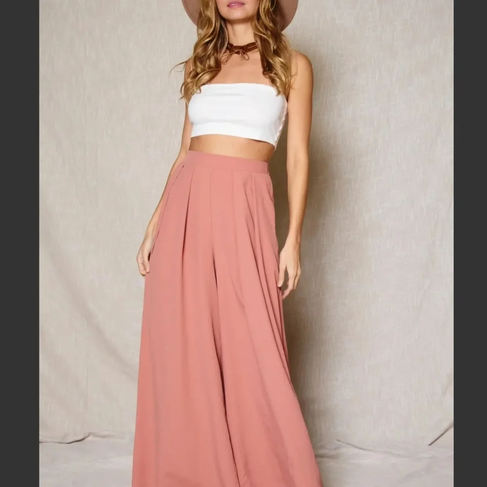 #043 🛑L CHIC & FABULOUS WIDE LEG SOLID PLEATED PANTS - Picture 2 of 8